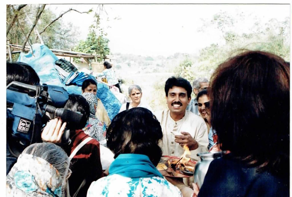 Cow Prayers during 1997-1998 on Gopashtami conducted by Ishwar Maharaj, HK
